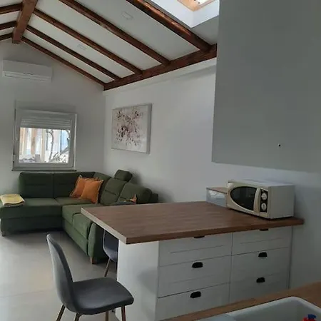 Appartement Baron - Modern & Charming - Studio