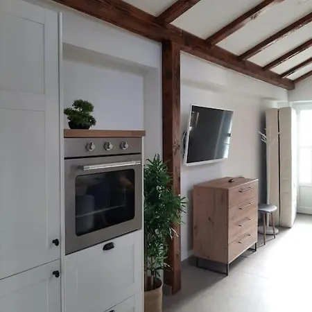 Appartement Baron - Modern & Charming - Studio